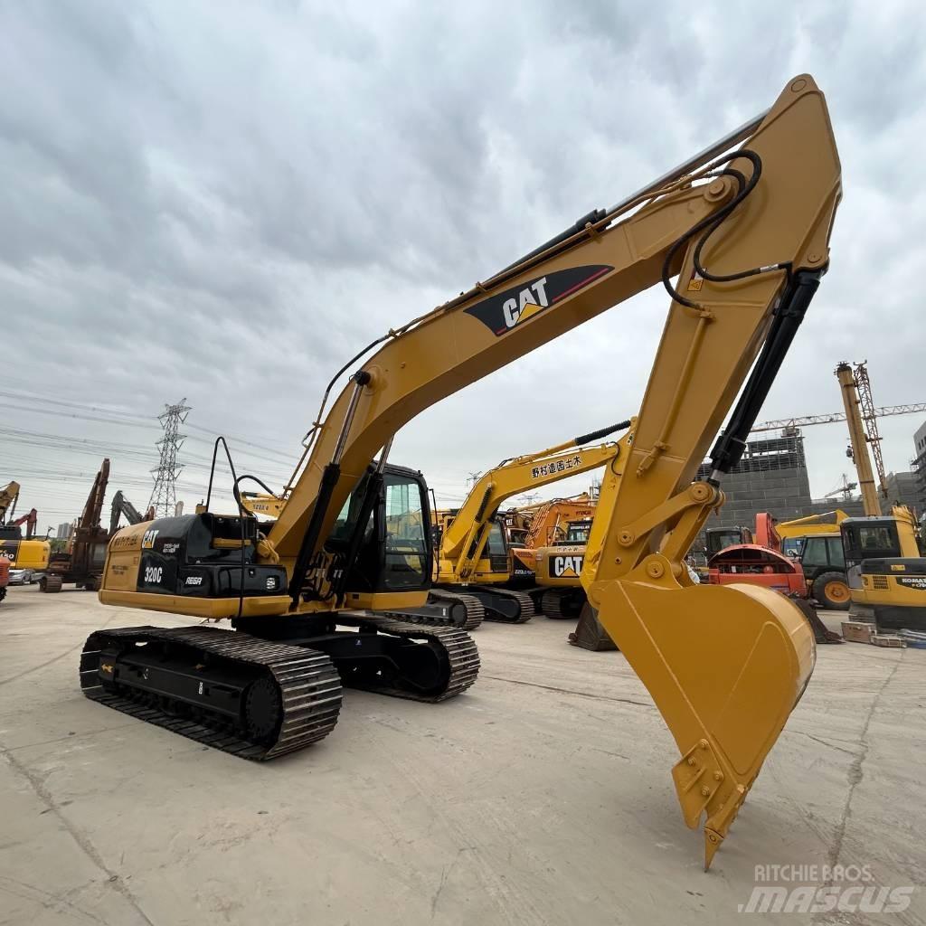 CAT 320 C 대형 굴삭기 29톤 이상