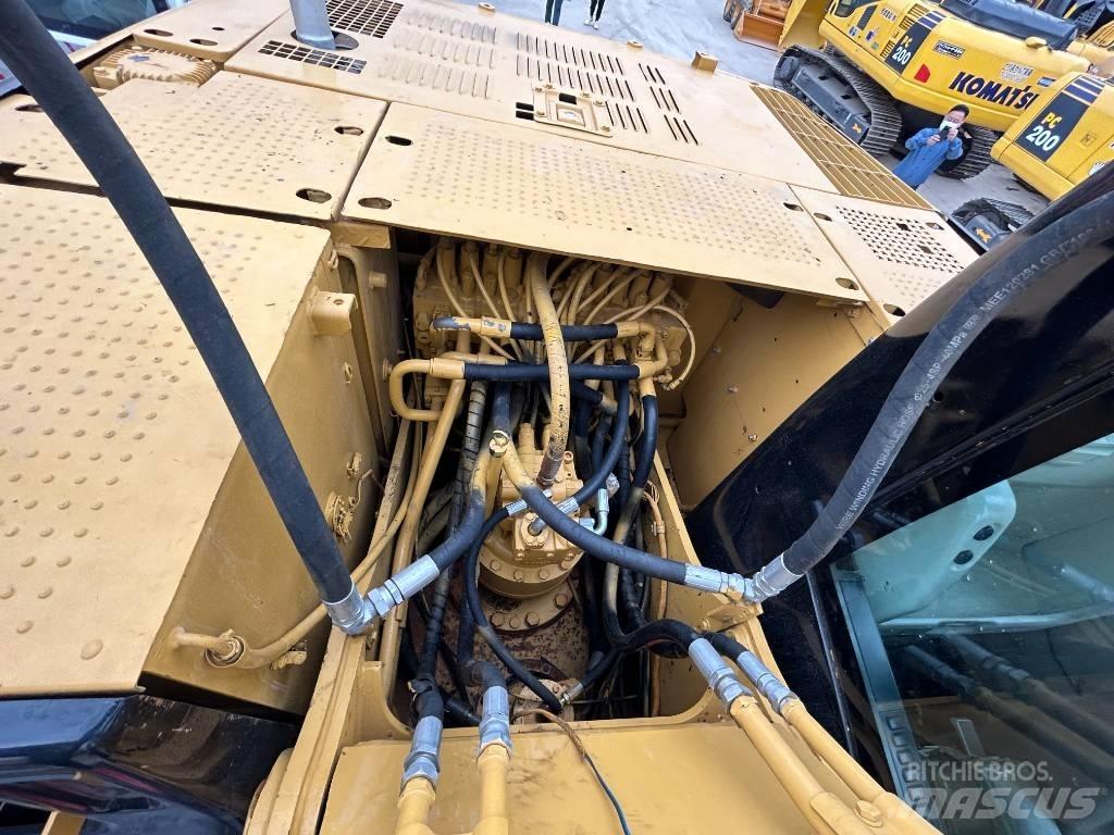 CAT 320 C 대형 굴삭기 29톤 이상