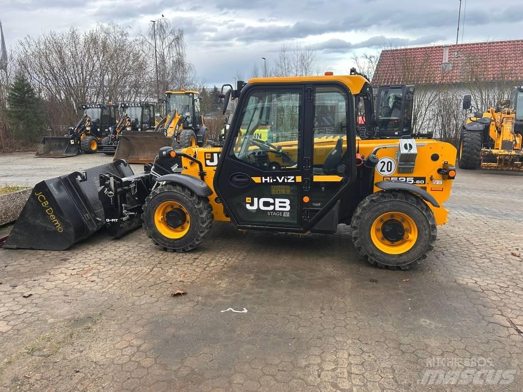 JCB 525-60 Hi-Viz 텔러 핸들러