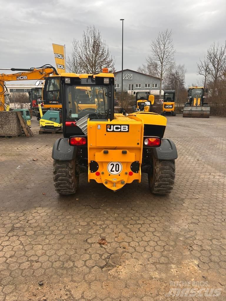 JCB 525-60 Hi-Viz 텔러 핸들러
