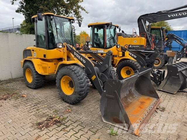 Volvo L35G  스키드로더