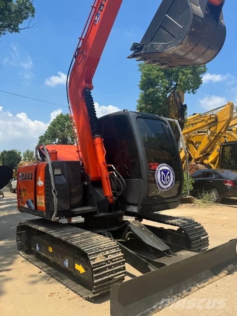Hitachi ZX 70 대형 굴삭기 29톤 이상