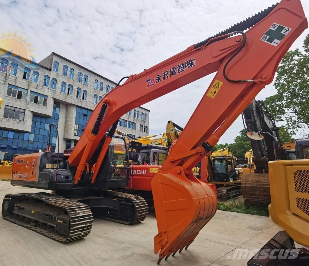 Hitachi ZX 200 대형 굴삭기 29톤 이상