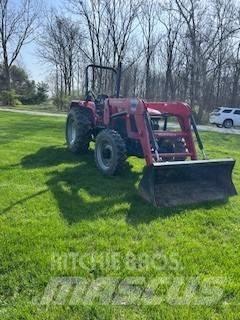 Mahindra 5555 트랙터