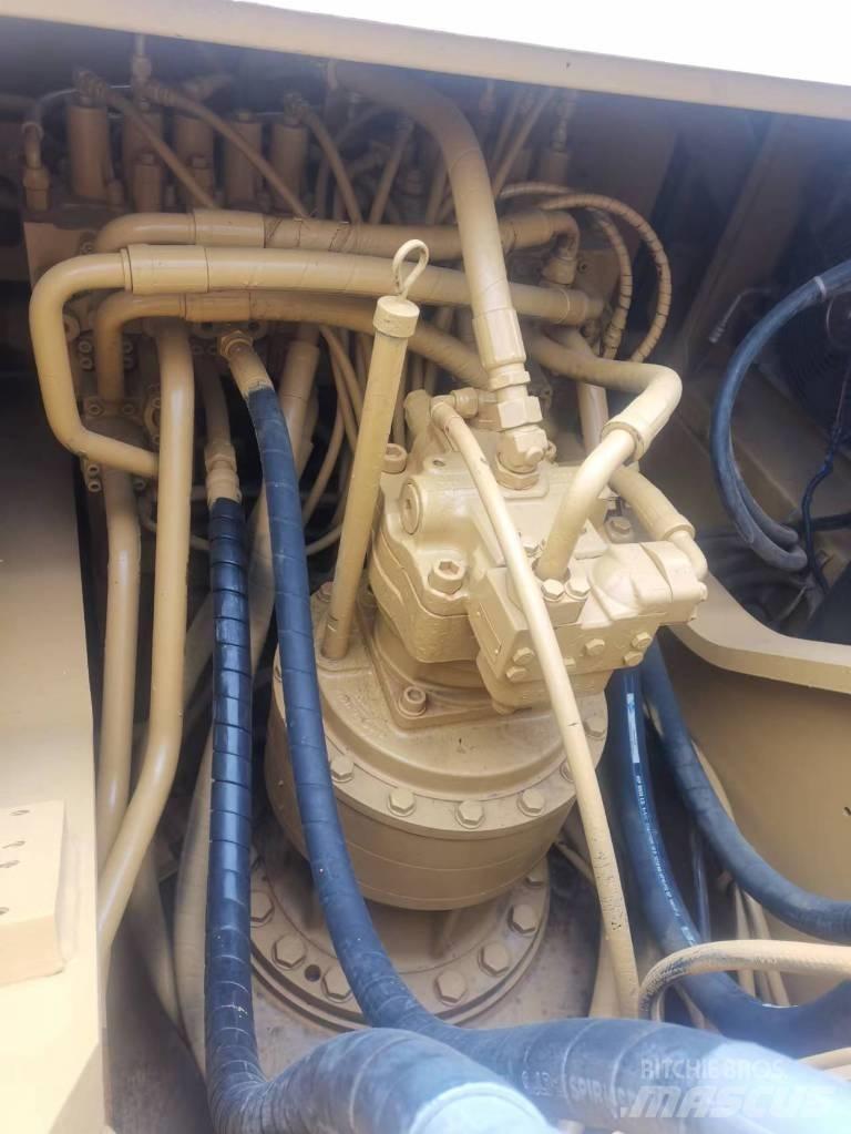 CAT 330 D 대형 굴삭기 29톤 이상