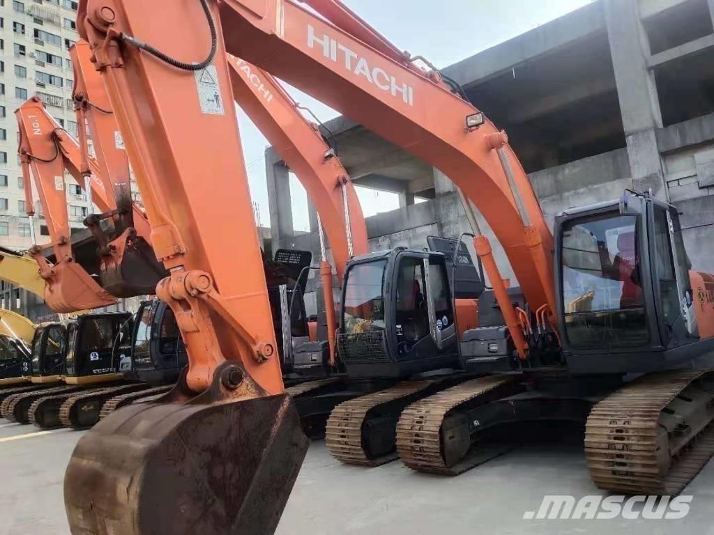 Hitachi ZX 210 대형 굴삭기 29톤 이상