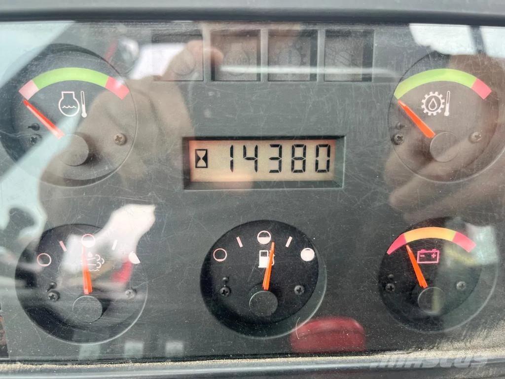 Hyster RS46-36CH 리치 스태커