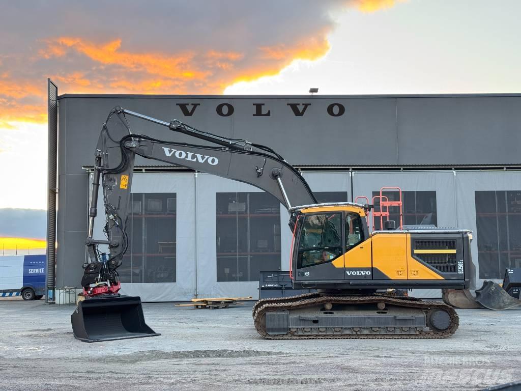 Volvo EC 250 EL 대형 굴삭기 29톤 이상