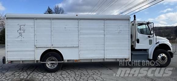 Freightliner M2 음료 배달 트럭