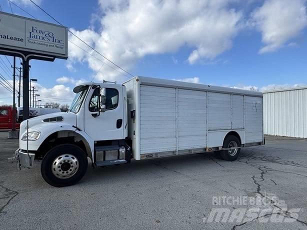 Freightliner M2 음료 배달 트럭