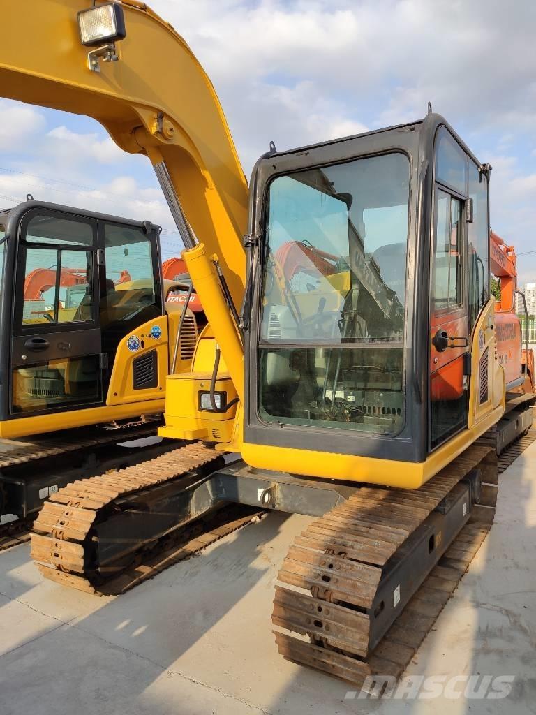 Komatsu PC 70-8 대형 굴삭기 29톤 이상