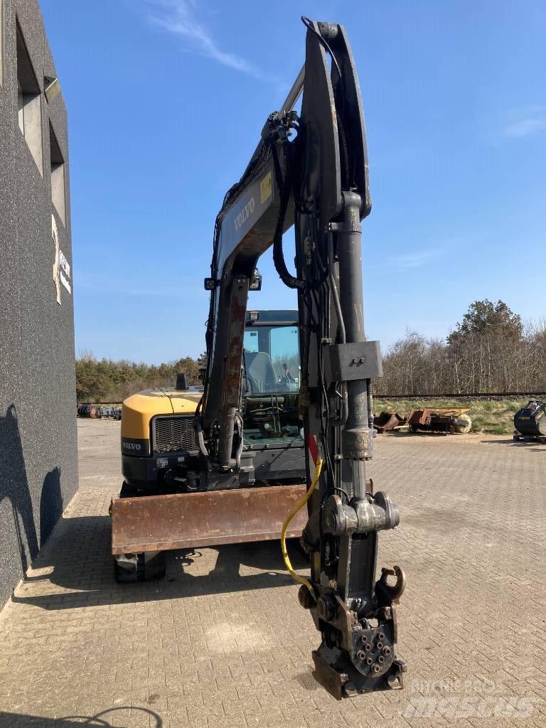 Volvo ECR 88 D 중형굴삭기 7톤-28톤