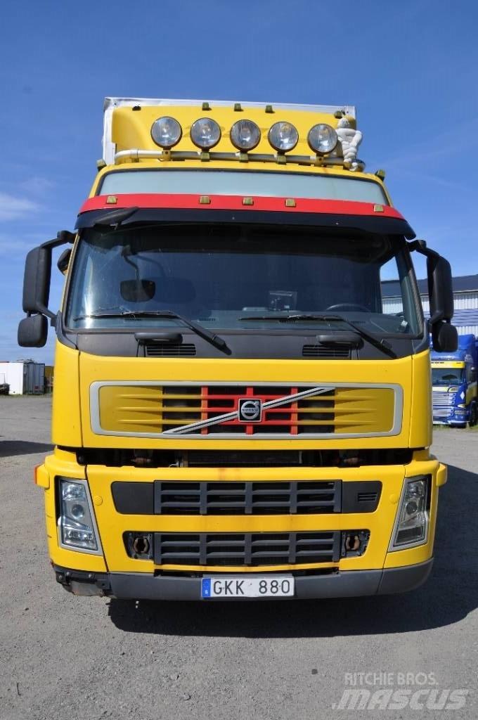 Volvo FM-340 4*2 탑차 트럭