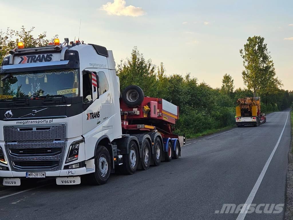 Volvo FH16 750KM 8x4 트랙터 유닛