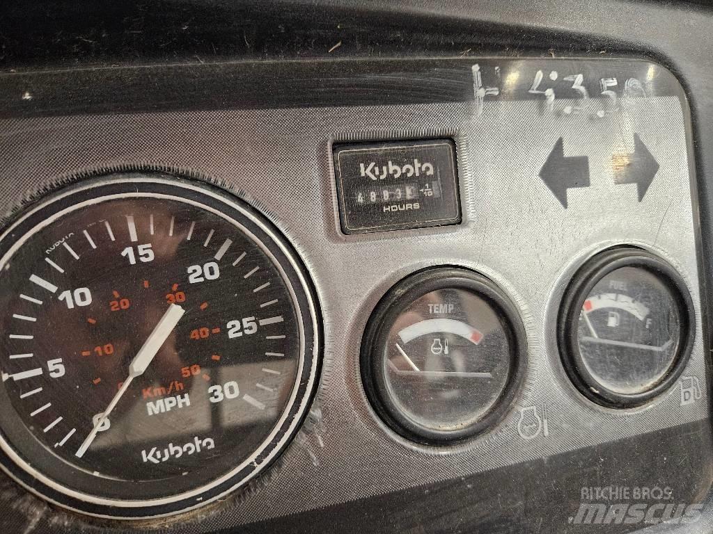 Kubota RTV 900 다용도 공구 운반차