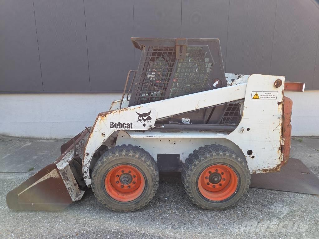 Bobcat 763  스키드로더
