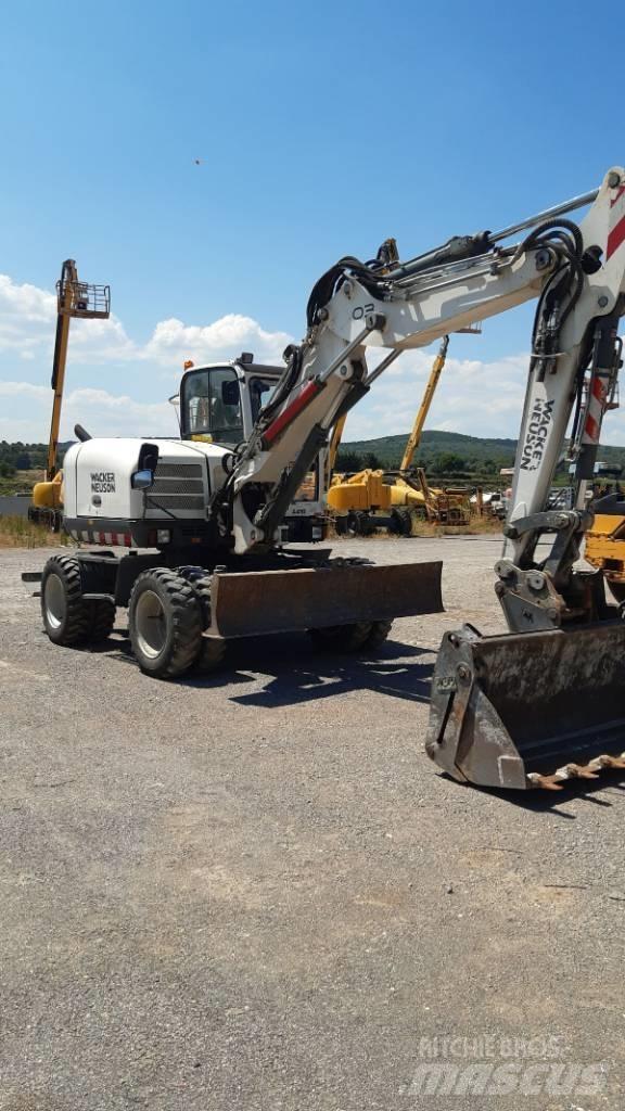 Wacker Neuson 9503-2  휠 굴삭기