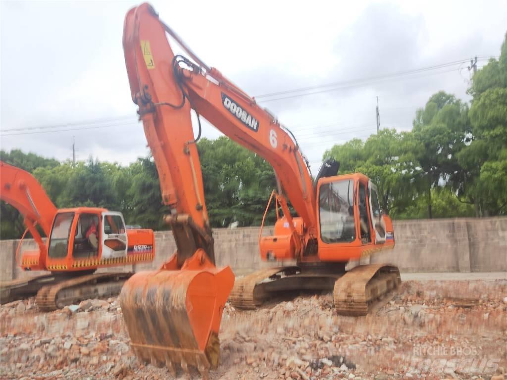 Doosan DH 220 LC-7 대형 굴삭기 29톤 이상