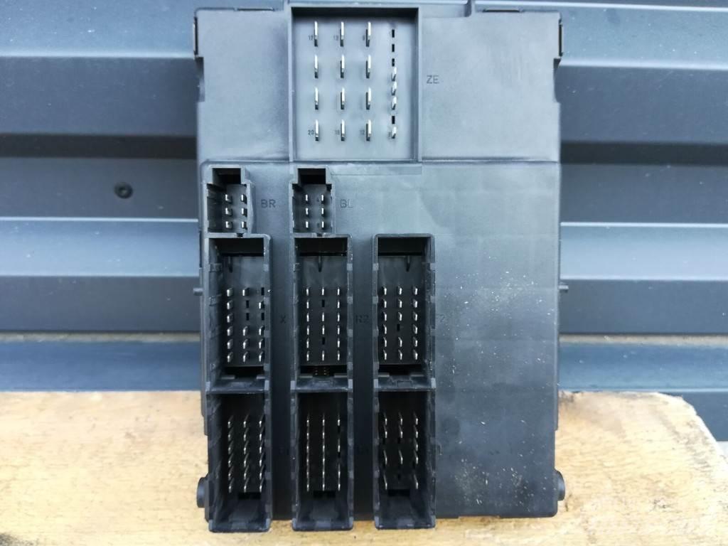 Volvo ECU 일렉트로닉스