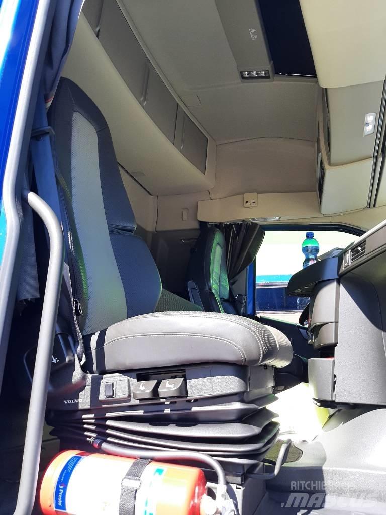 Volvo FH 13 새시 운전실 트럭