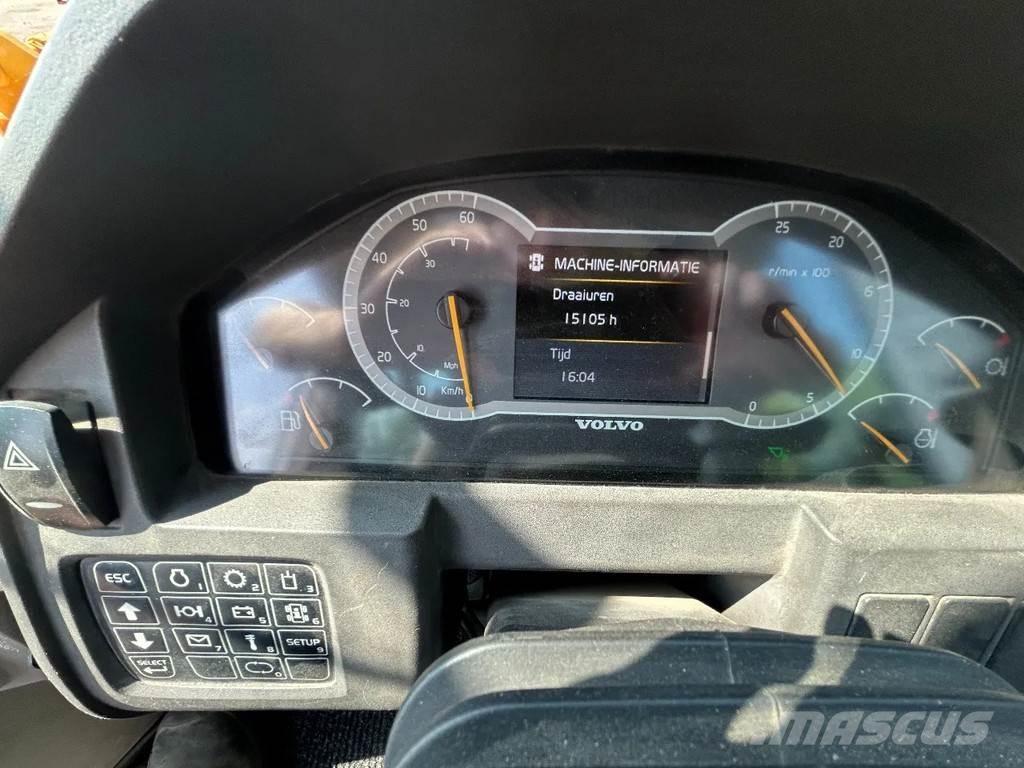 Volvo L90 H  휠로우더