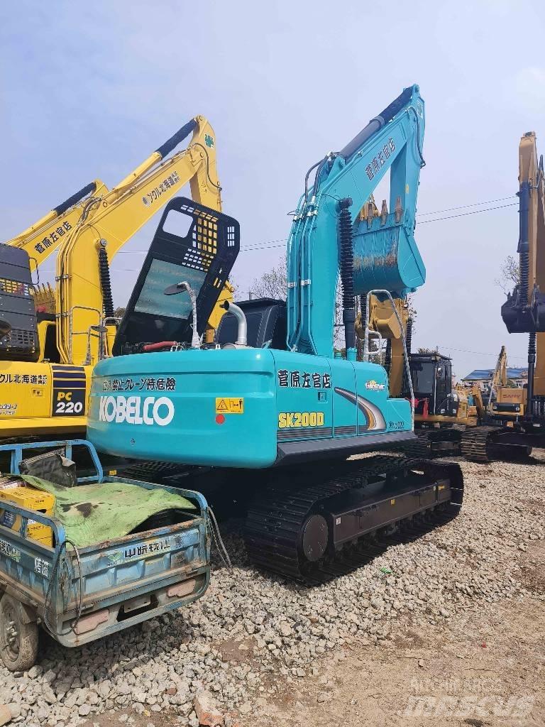Kobelco SK 200 대형 굴삭기 29톤 이상