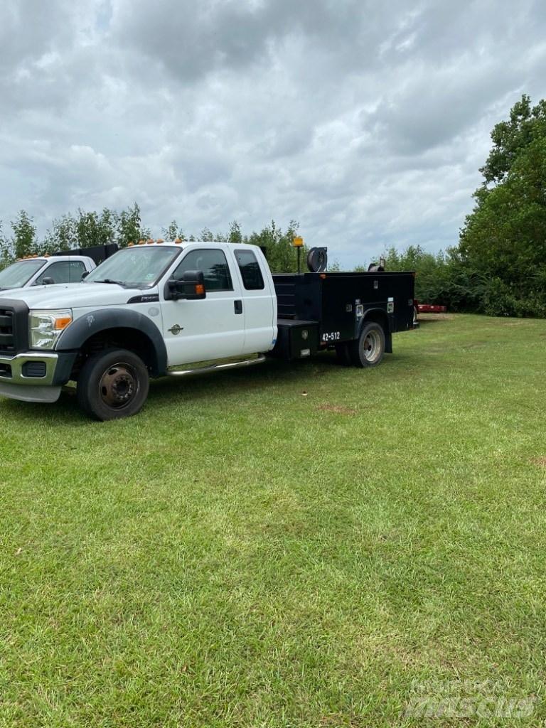Ford F 550 픽업/드롭사이드