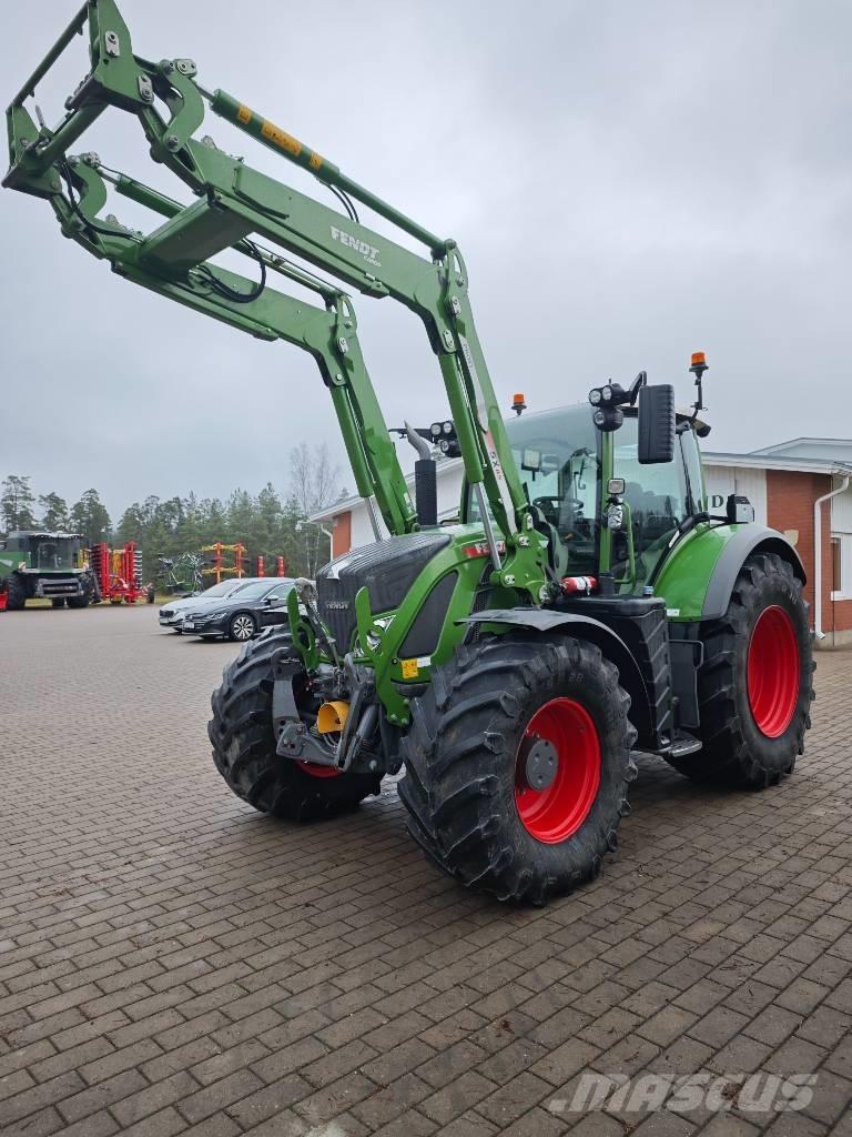 Fendt 724 Profi Plus 트랙터