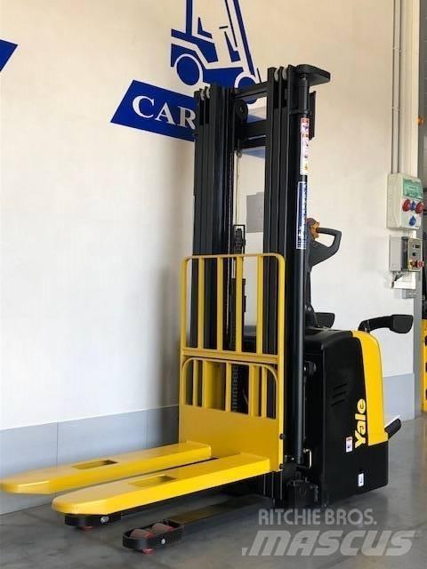 Yale MS15XUX 포크리프트