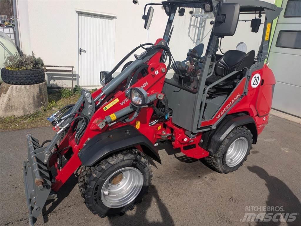 Weidemann 1390 미니 로더