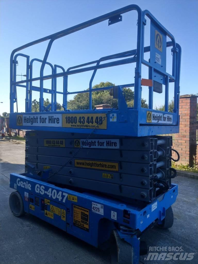 Genie GS 4047 가위형 리프트