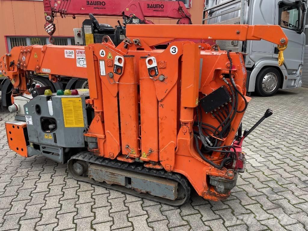 Unic B 345 트랙 크레인