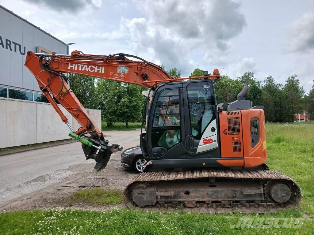 Hitachi ZX 135 US-6 대형 굴삭기 29톤 이상