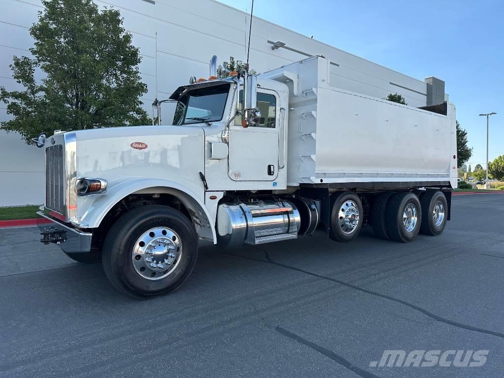 Peterbilt 367 덤프 트럭