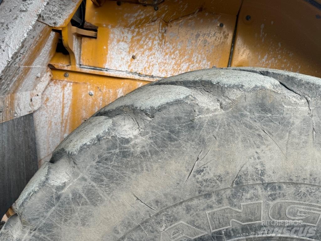 Volvo L 180 H  휠로우더