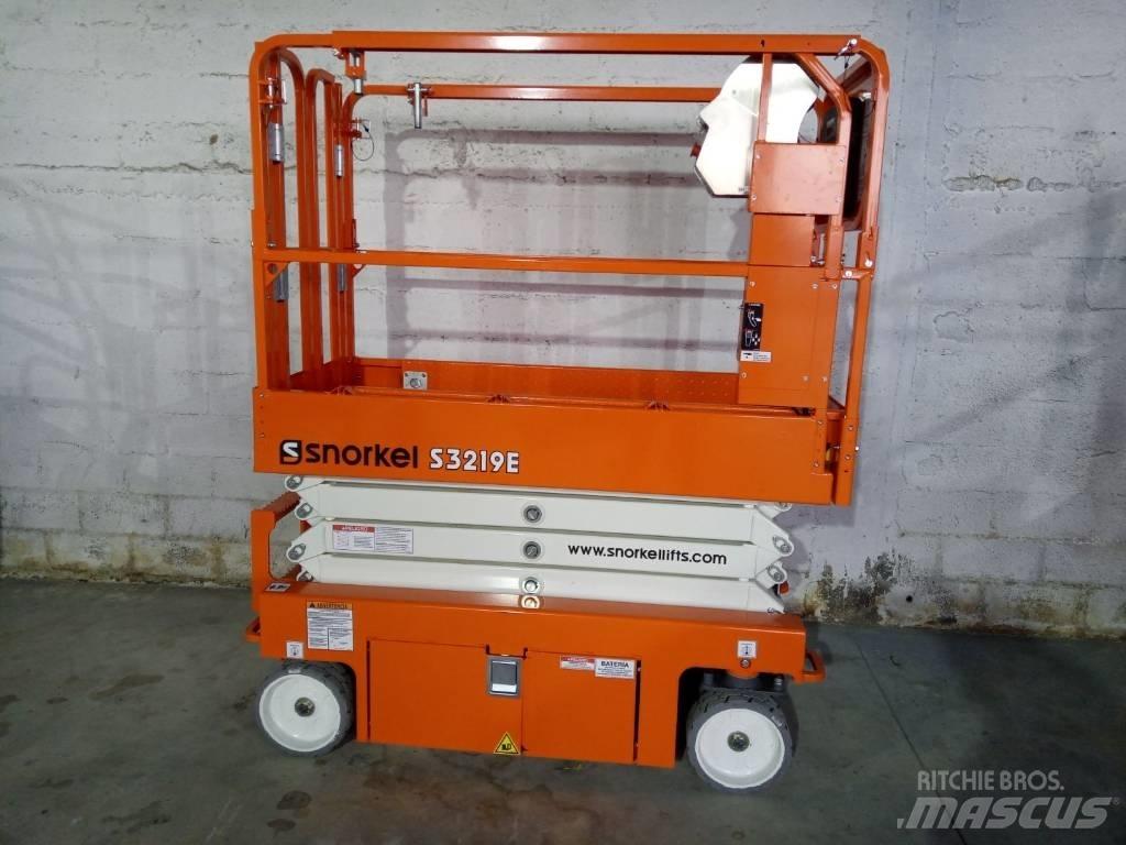 Snorkel S3219E 가위형 리프트