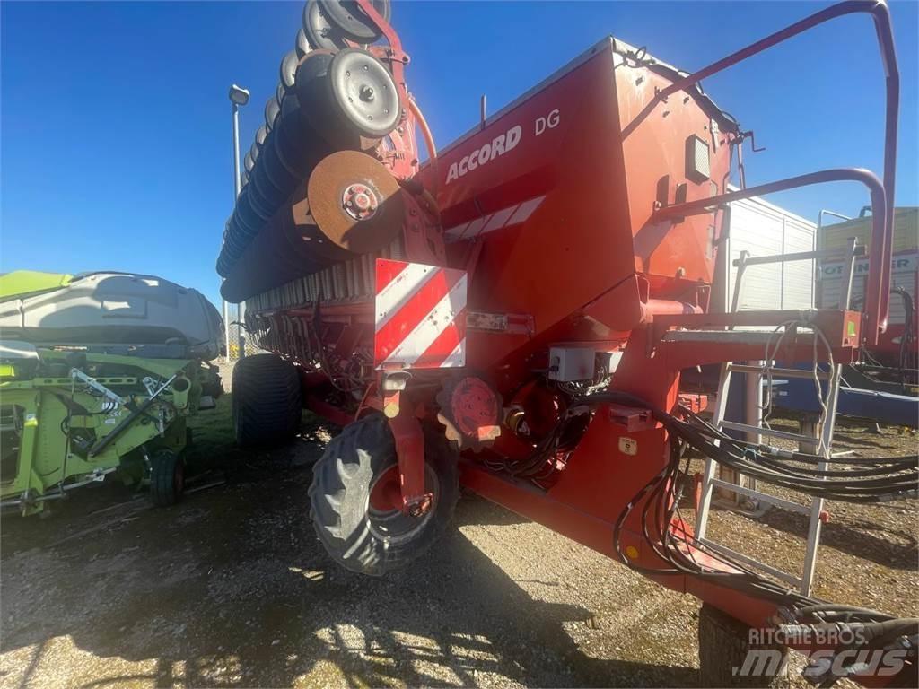 Kverneland DG 1200 드릴