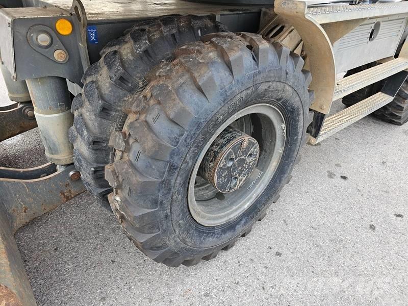 Liebherr A916  휠 굴삭기