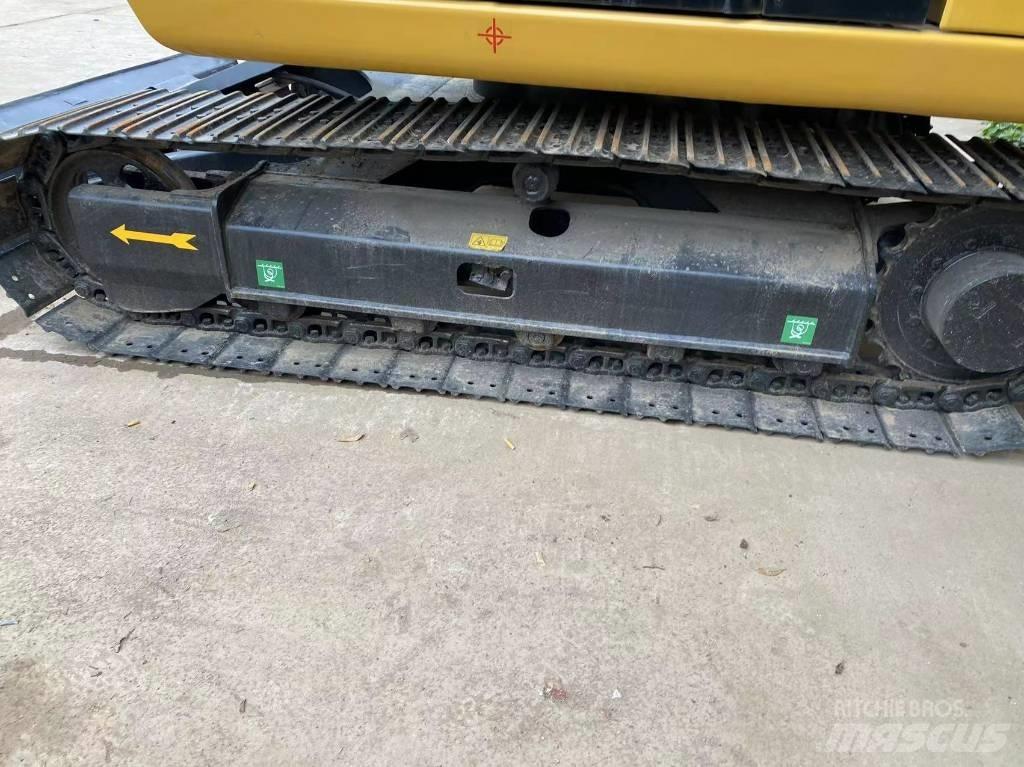 CAT 307 대형 굴삭기 29톤 이상