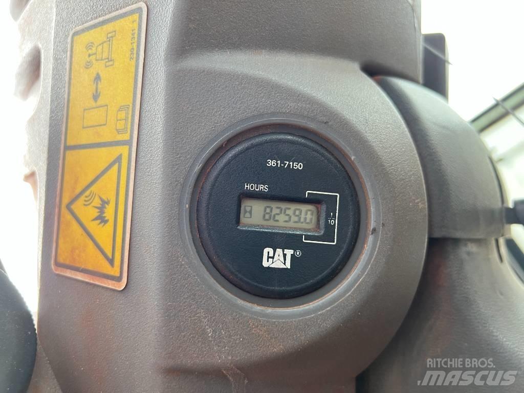 CAT CS76 XT 싱글 드럼 롤러