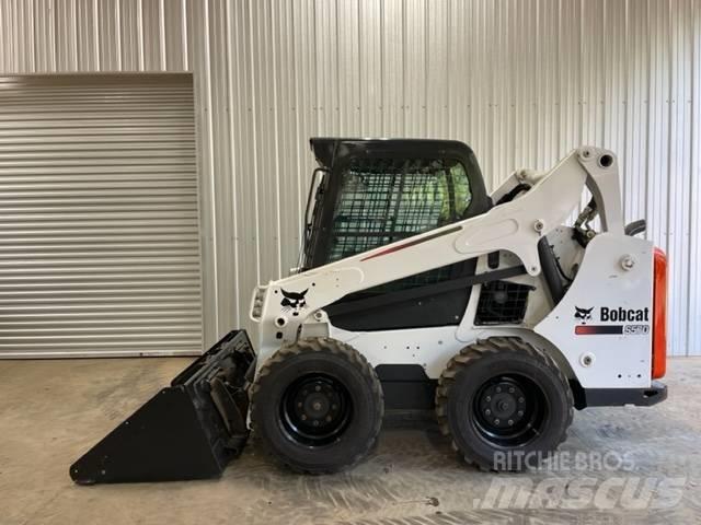 Bobcat S 570  스키드로더