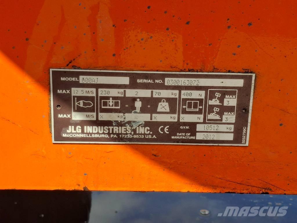 JLG 600AJ 관절형 전동이동 리프트