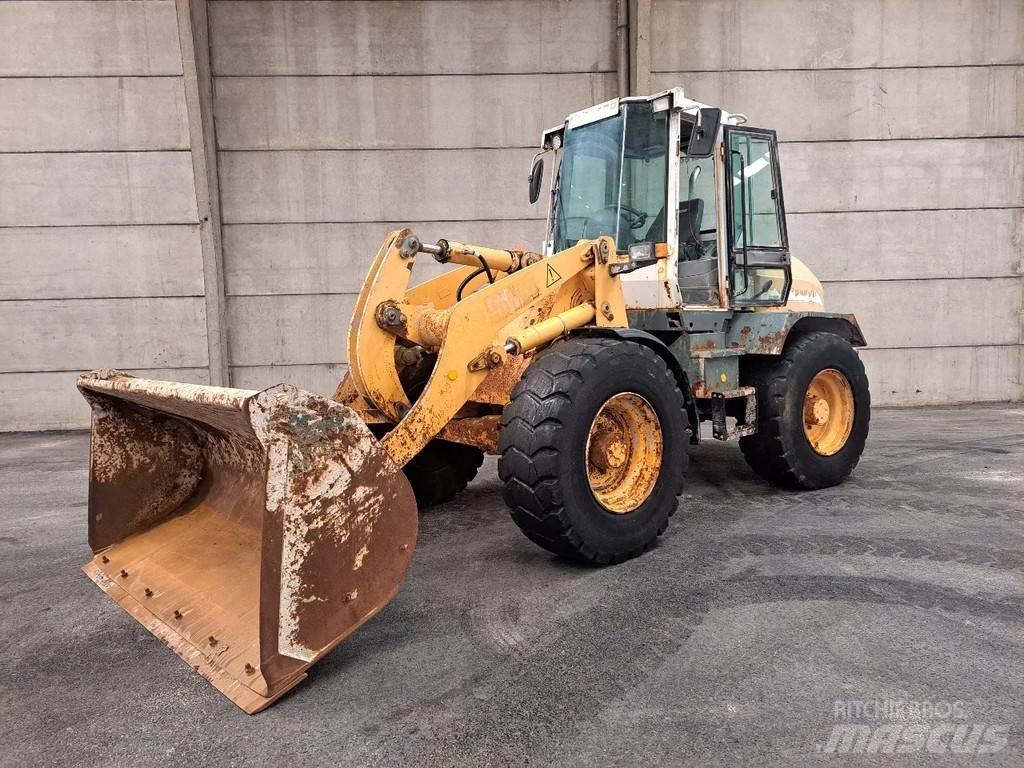 Liebherr L514  휠로우더