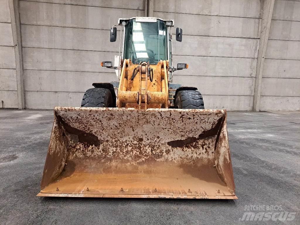 Liebherr L514  휠로우더