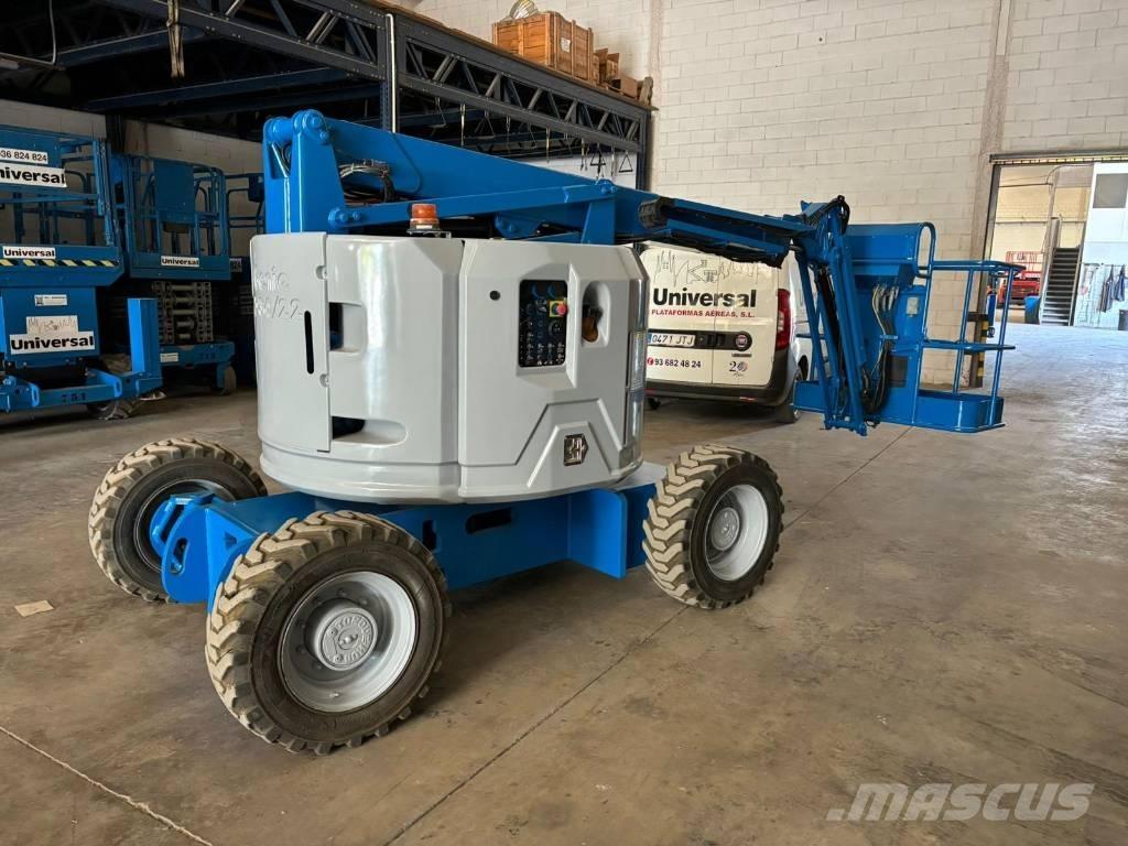 Genie Z 34/22 RT 관절형 전동이동 리프트