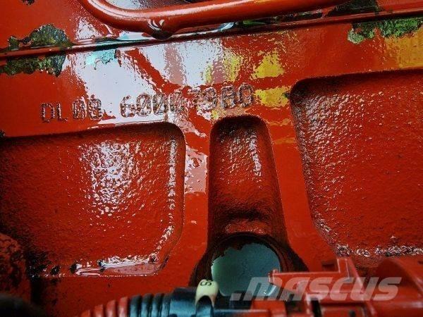 Doosan DL08 엔진