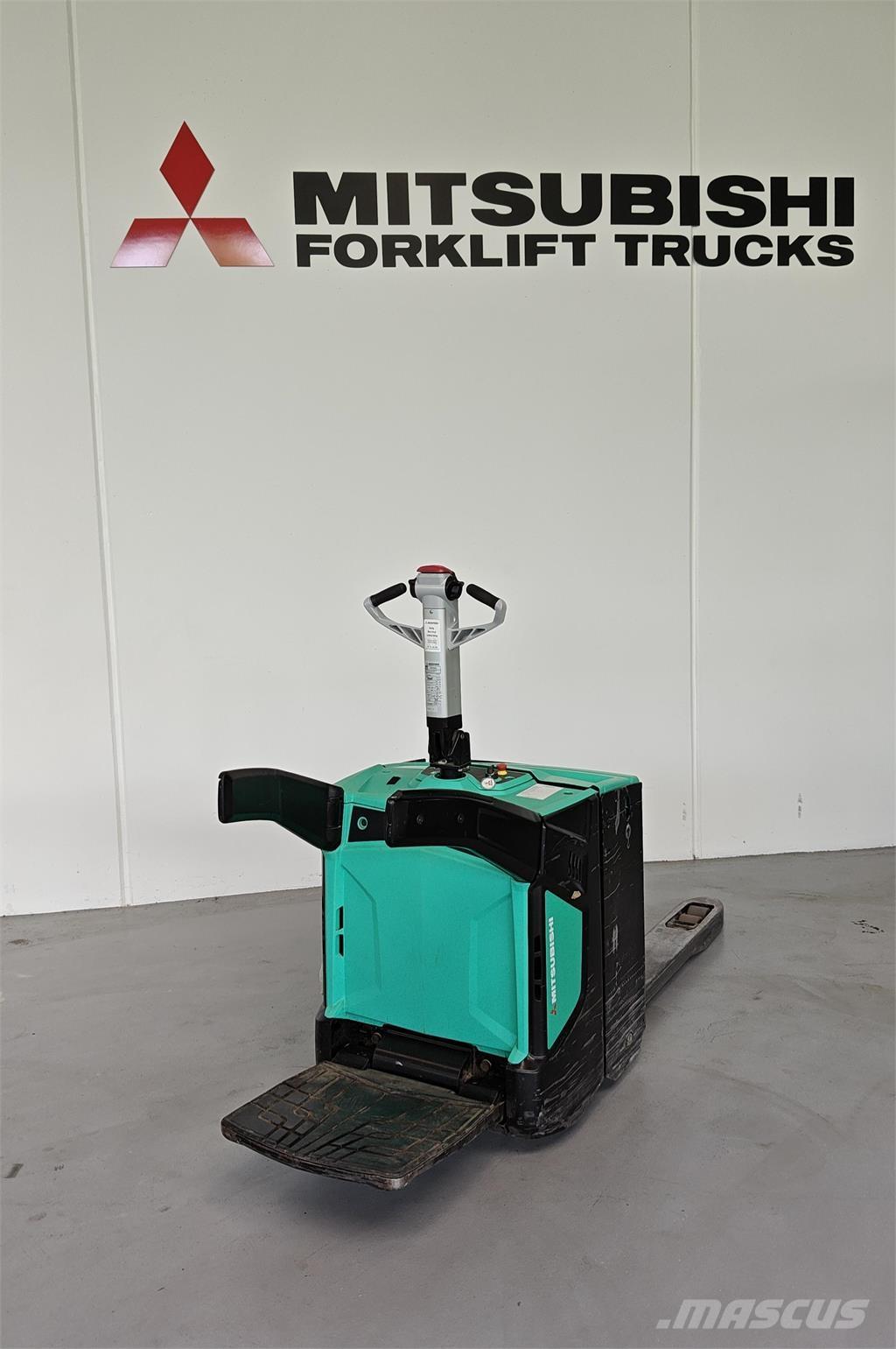 Mitsubishi PBV20N2 플랫폼 트럭