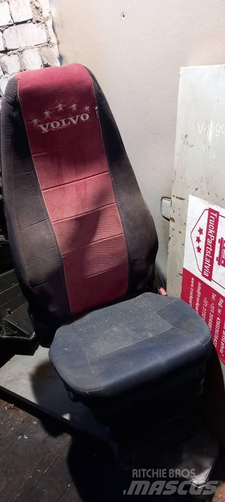 Volvo FH 13.   20591480 캐빈 및 인테리어