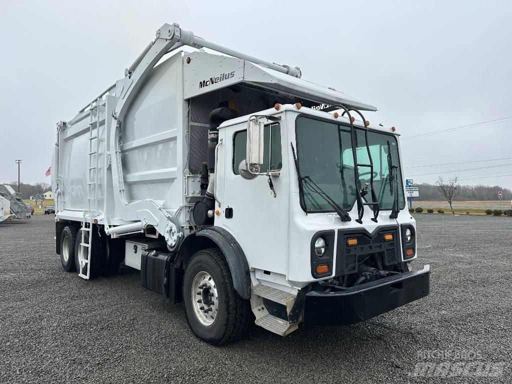 Mack MRU613 폐기물 수거 트럭