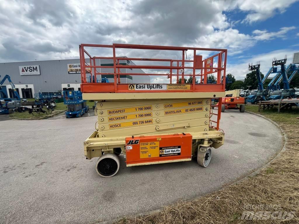 JLG Liftlux 180-12 가위형 리프트